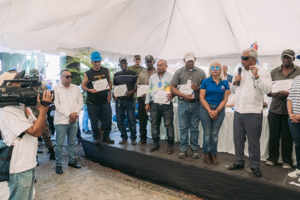 Director del CEA celebró día de los trabajadores junto a colaboradores del Ingenio Porvenir